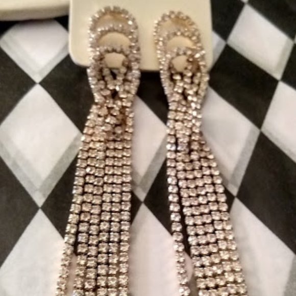 LOVISA Glamorous Rose Gold/Clear Crystal Triple Loop Chain Dangle Earrings**NEW! - Picture 2 of 4